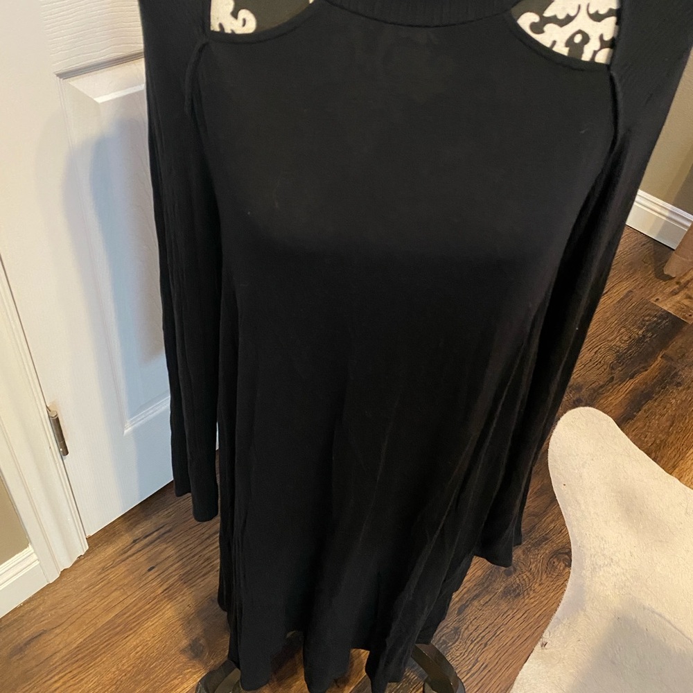 American Eagle Black Cut Out Dress Size Large - Picture 2 of 5